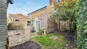 Photo 18- click for photo gallery